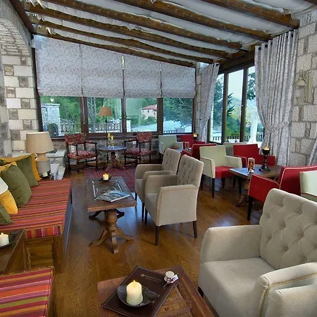 Hotel Emotions Country