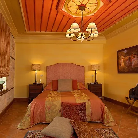 Emotions Country Hotel