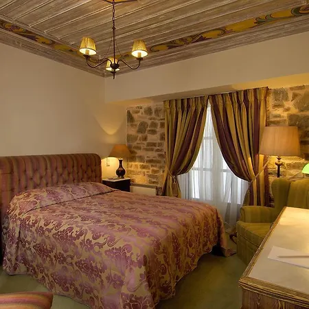 Emotions Country Hotel